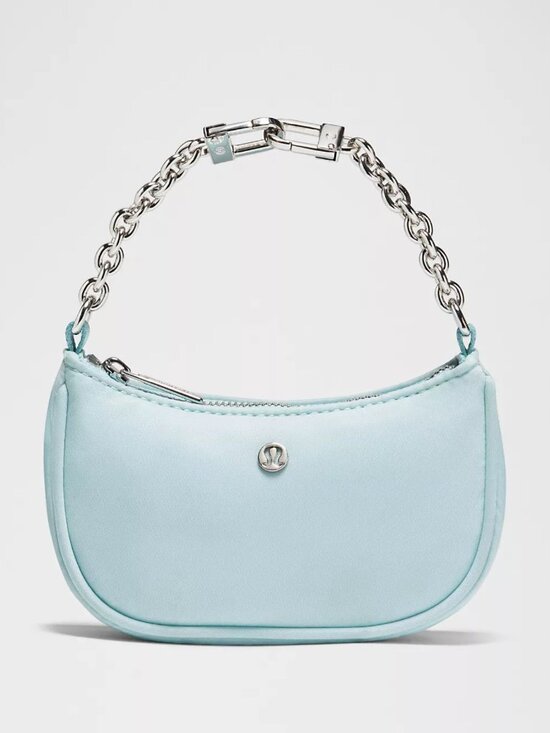 lululemon athletica Handbags - Lululemon Foam Cloud City Essentials Nano Shoulder Bag 39010